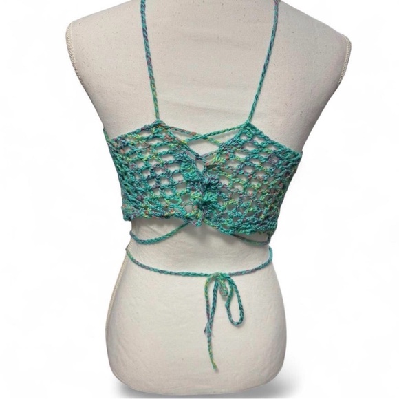 Handmade Green Crochet Halter Crop Top - Picture 2 of 2